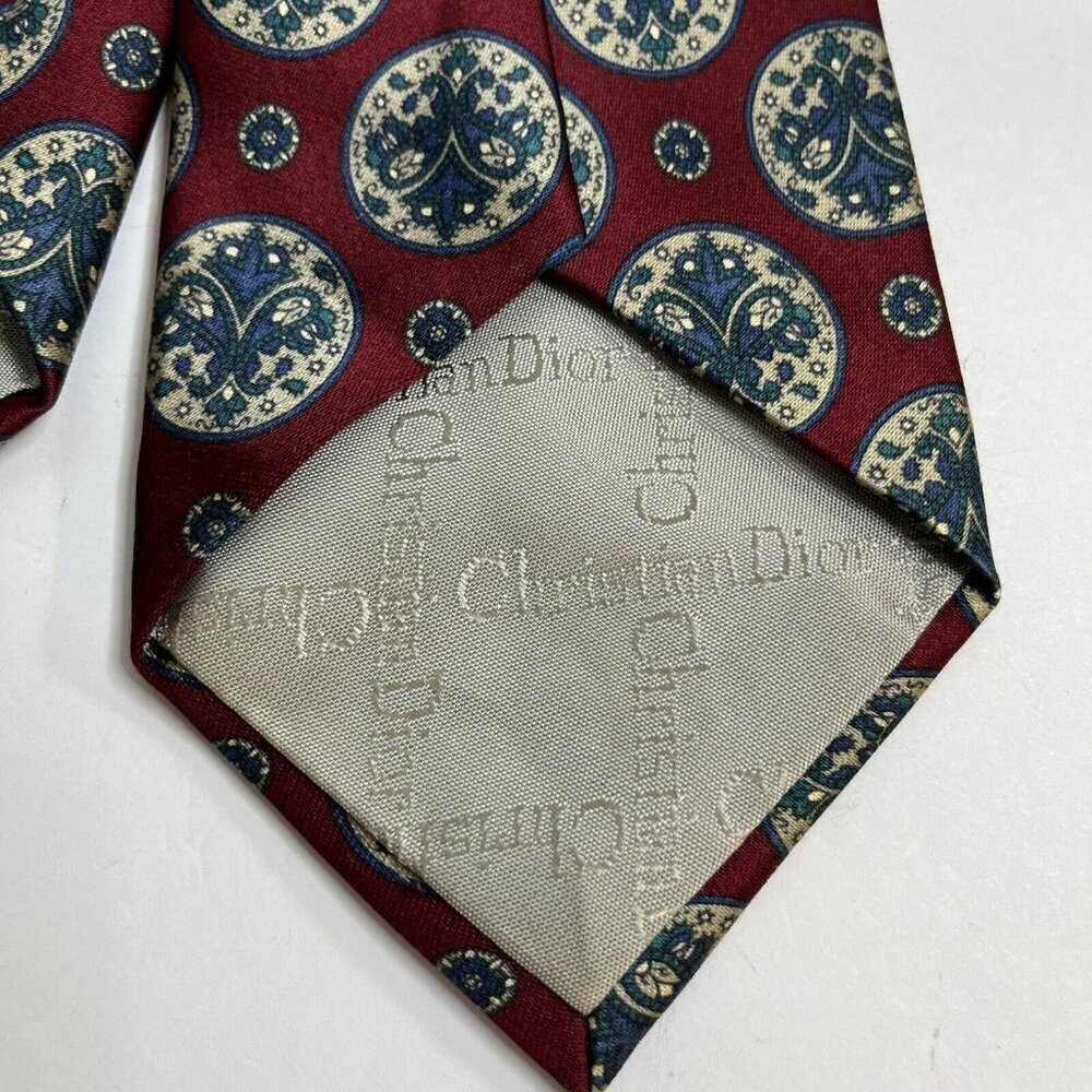 CHRISTIAN DIOR 100% Silk Men’s Neck Tie Red Crescent Design 56” X 3.5” Classic‌ - Picture 4 of 6